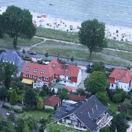 Onkel Toms Huette * Scharbeutz