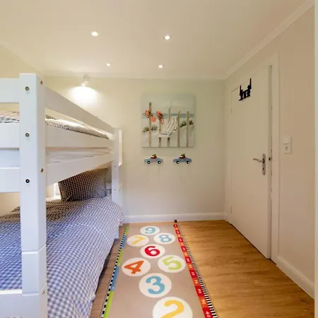 Nyaraló Onkel Toms Huette