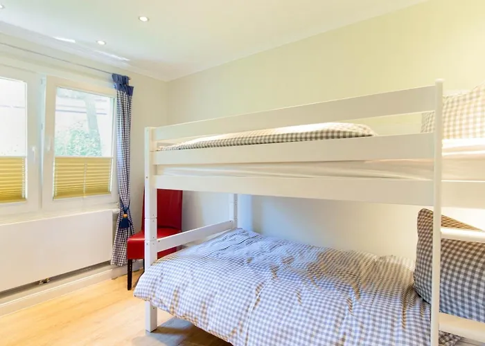 Onkel Toms Huette * شاربوتس